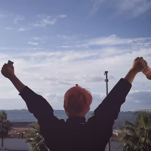 日本老熟妇黑森毛毛HD
