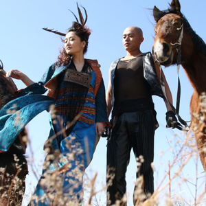 日本老熟妇黑森毛毛HD
