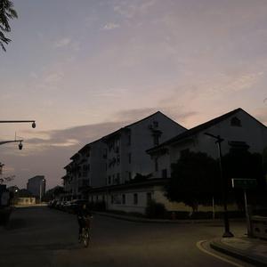 日本老熟妇黑森毛毛HD
